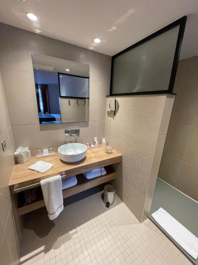 Hotel Berria Аспарен Екстериор снимка