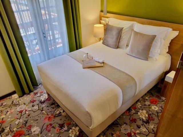 Hotel Berria Аспарен Екстериор снимка