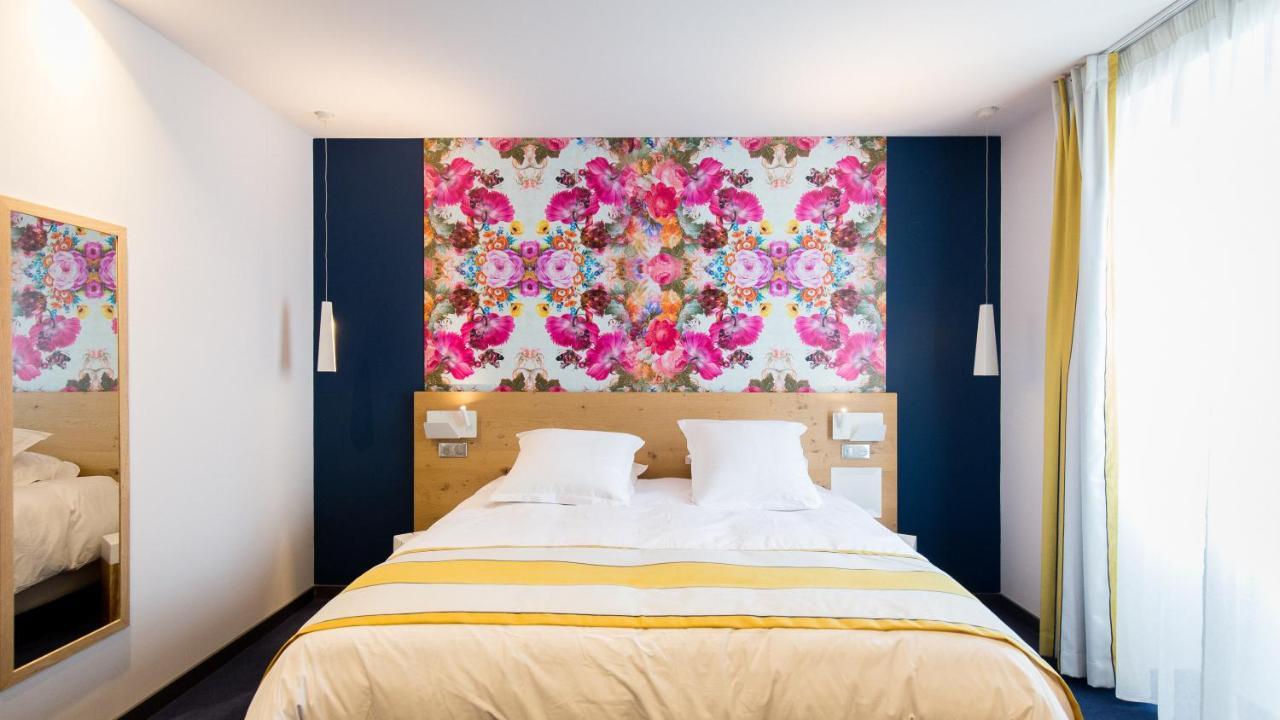 Hotel Berria Аспарен Екстериор снимка